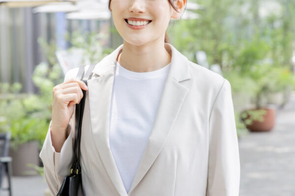 未経験から専門性を磨くという選択。MRキャリアの実例